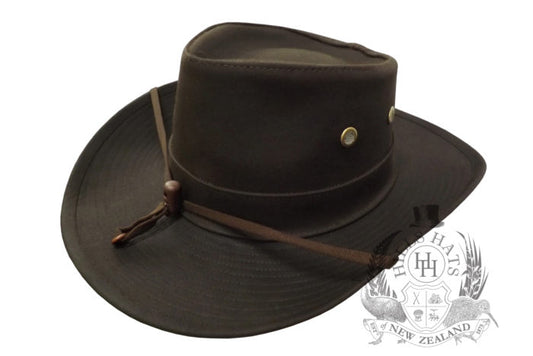 Hills Hats - The MacKenzie Oilskin Wide Brim